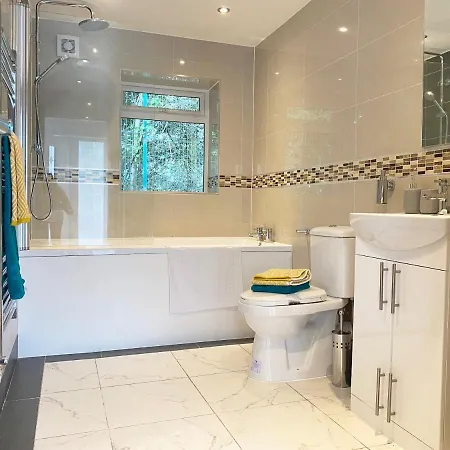2 Bedroom Near Bolton, Appleby-in-westmorland Holiday home Kirkby Thore